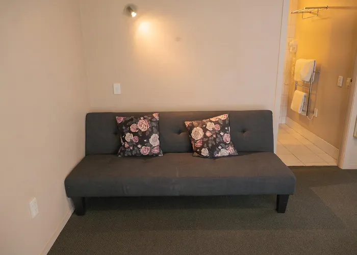 Victoria Court Motor Lodge - Free Parkig