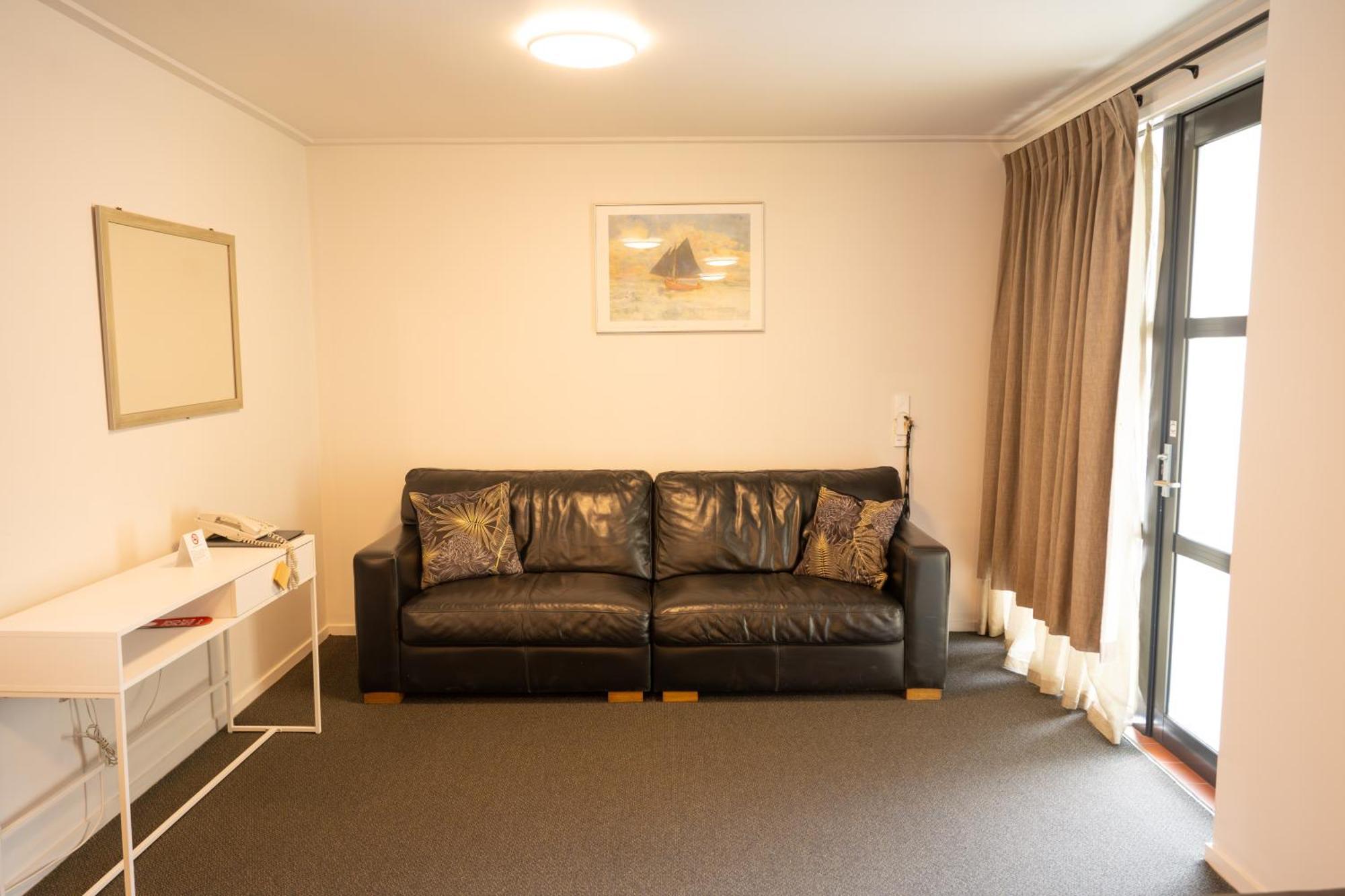 Victoria Court Motor - Free Parkig Motel Wellington